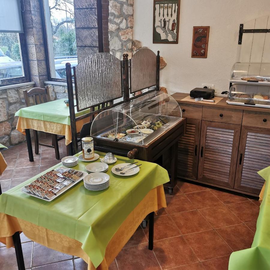 B&B Feral Rovinj Exterior photo